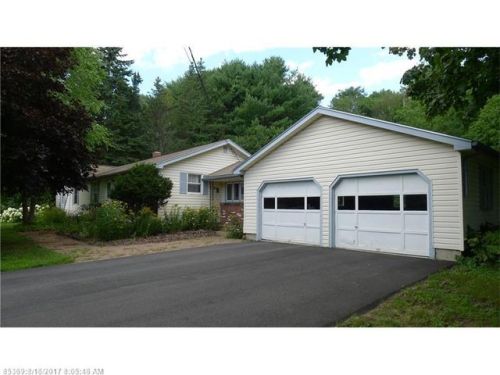 107 Spruce Ln, Farmington, ME 04938 exterior