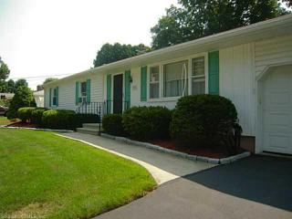 1436 Rhey Ave, Wallingford, CT 06492 exterior