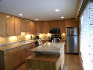 21 Davies Dr, Thornton, NH 03285 exterior