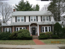 12 Fellsmere Rd, Newton, MA 02459 exterior