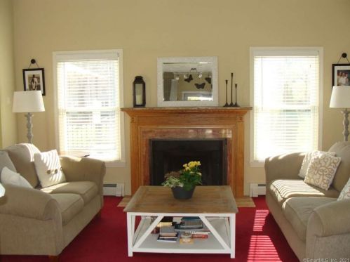 20 Ascot Ln, Torrington, CT 06790 exterior