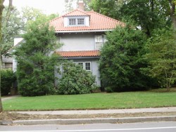 1463 Beacon St, Newton, MA 02468 exterior