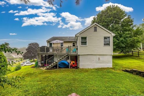 64 Cookes Rdg, Torrington, CT 06790 exterior