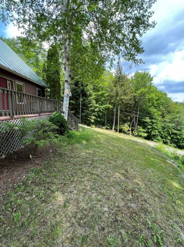 112 Northwood Estates Dr, Grafton, NH 03240 exterior