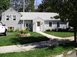 12 Caulfield Cir, Newton, MA 02459 exterior