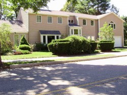 206 Wiswall Rd, Newton, MA 02459 exterior