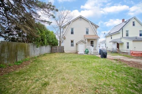 33 Mazarin St, Springfield, MA 01151 exterior