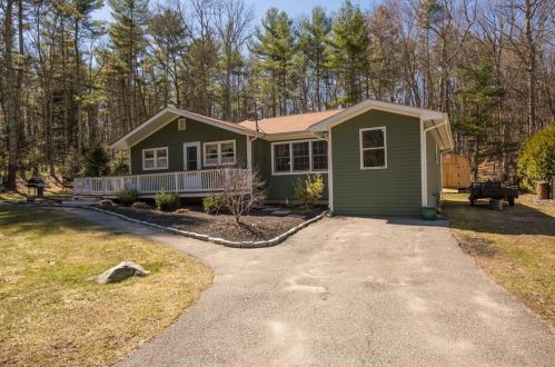 79 Evergreen Rd, Glocester, RI 02814 exterior