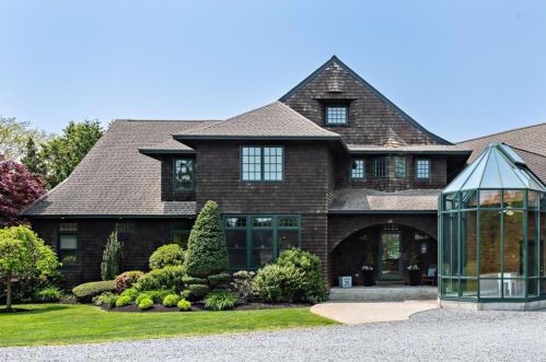 85 Sunset View Dr, Tiverton, RI 02878 exterior