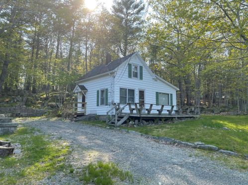 87 Hall Quarry Rd, Mount Desert, ME 04660 exterior