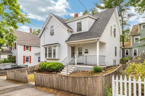 50 Hale St, Newton, MA 02464 exterior