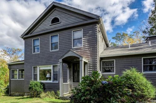 56 Goose Hill Rd, Chester, CT 06412 exterior
