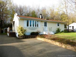 10 Magnolia Dr, Enfield, CT 06082 exterior