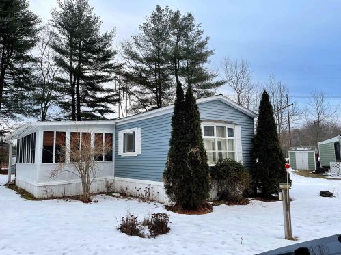 22 Seasons Ln, Rochester, NH 03867 exterior