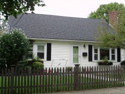 14 Larkin Rd, Newton, MA 02465 exterior