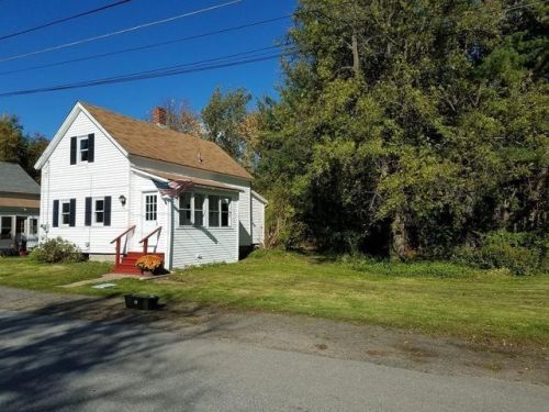 163 Spruce St, Winchendon, MA 01475 exterior