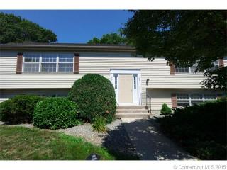 5 Brantwood Dr, Madison, CT 06443 exterior