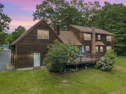 125 Whipporwill Ln, Torrington, CT 06790 exterior