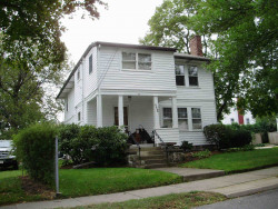 112 Parmenter Rd, Newton, MA 02465 exterior