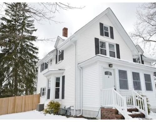 4 Vinald Rd, Medfield, MA 02052 exterior