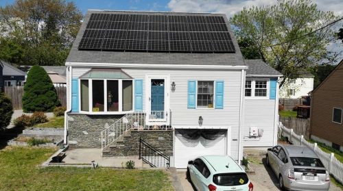 1174 Logee St, Woonsocket, RI 02895 exterior
