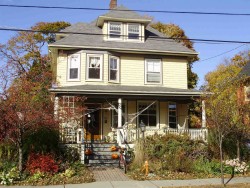 95 Erie Ave, Newton, MA 02461 exterior