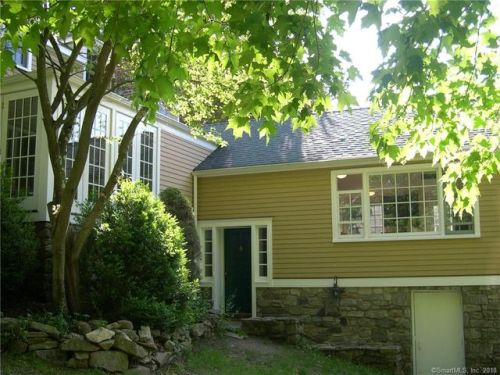 152 Range Rd, Wilton, CT 06897 exterior