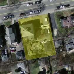 122 Lincoln St, Newton, MA 02461 aerial view