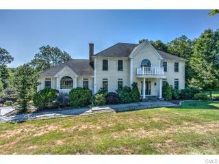 60 Trailside Dr, Upper Stepney, CT 06468 exterior