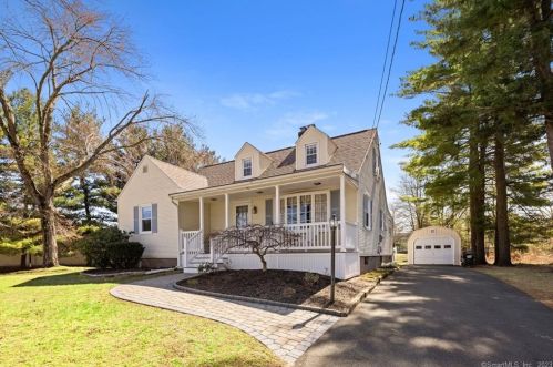315 Strong Rd, Wapping, CT 06074 exterior