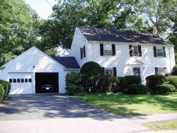 150 Aspen Ave, Newton, MA 02466 exterior