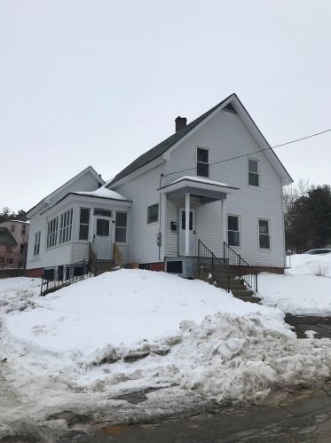 15 Irving St, Laconia, NH 03246 exterior