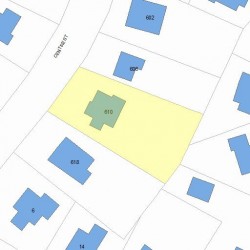 610 Centre St, Newton, MA 02458 plot plan