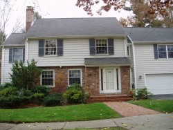 35 Garland Rd, Newton, MA 02459 exterior