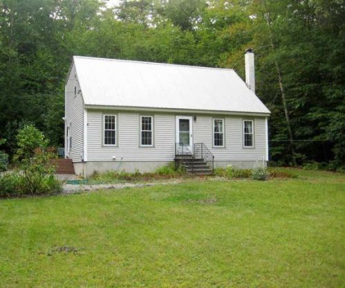6 Manorview Dr, Raymond, NH 03077 exterior