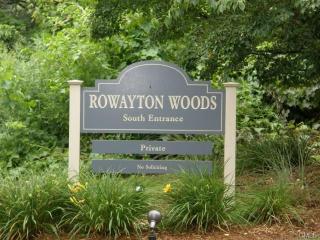 197 Rowayton Woods Dr, Norwalk, CT 06854 exterior