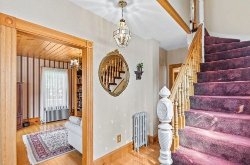 96 Grove St, Melrose, MA 02176 exterior