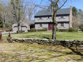 82 Plymouth Rd, Somers, CT 06071 exterior