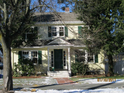 115 Lowell Ave, Newton, MA 02460 exterior