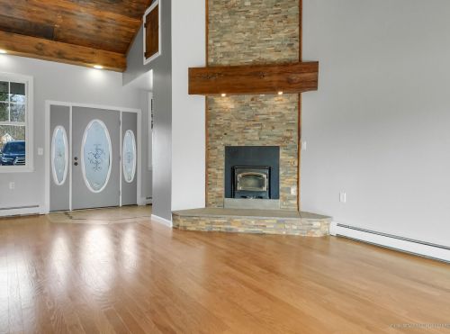 504 Ward Hill Rd, Norridgewock, ME 04957 exterior
