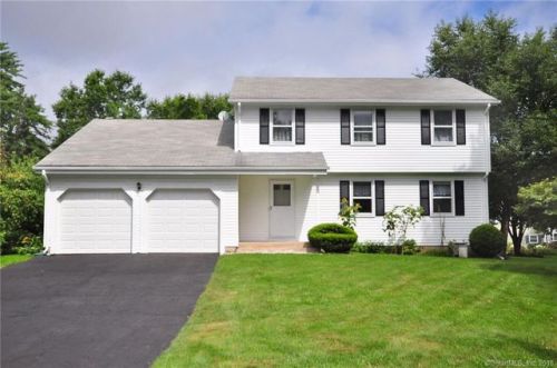 104 Tiffany Dr, Windsor, CT 06095 exterior