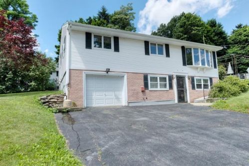 284 Saint Nicholas Ave, Worcester, MA 01606 exterior