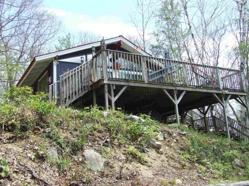 19 Chocorua View Dr, Madison, NH 03849 exterior