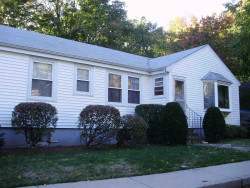 30 White Ave, Newton, MA 02459 exterior