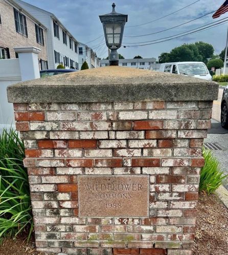 12 Sunflower Cir, North Providence, RI 02911 exterior