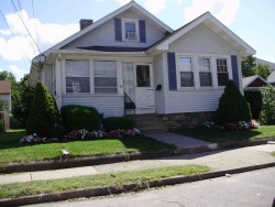 86 Tolman St, Newton, MA 02465 exterior