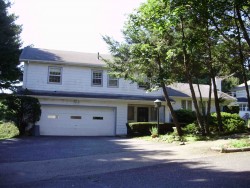 12 Wright Rd, Newton, MA 02459 exterior