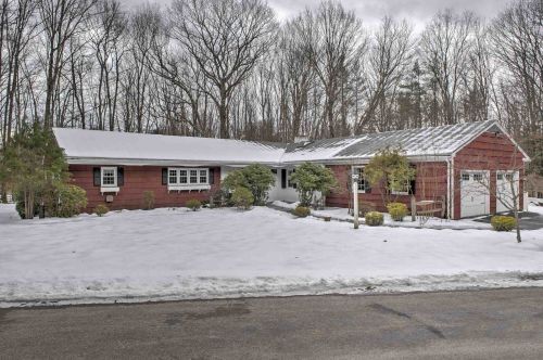 608 Old Walpole Rd, Keene, NH 03431 exterior