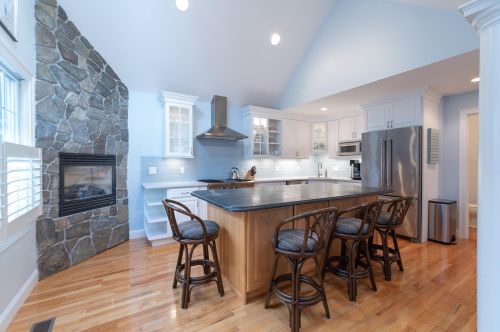 12 Green Ivy Ln, Mashpee, MA 02649 exterior