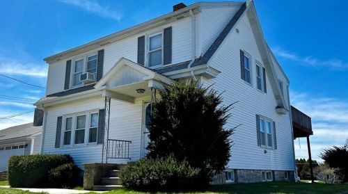 66 Tower St, Westerly, RI 02891 exterior